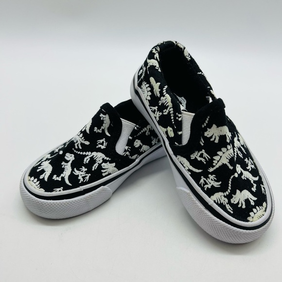 TOMMY BAHAMA BABY BOY SLIP ON SNEAKERS WITH DINOSAUR PRINT SIZE 6 - Picture 1 of 13